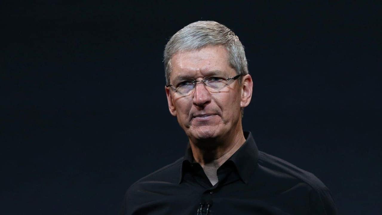 蒂姆·库克已经超越史蒂夫·乔布斯成为苹果历任CEO中任职时间最长的人-弦外音